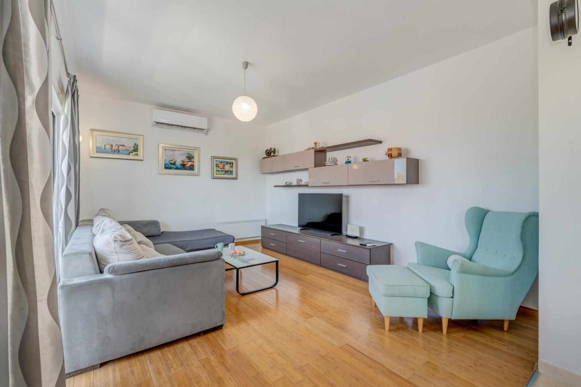 Apartments Cala Подстрана Екстериор снимка